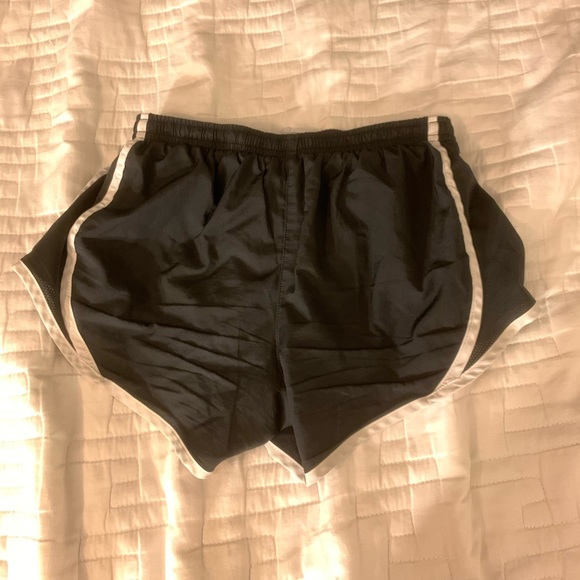 Nike Tempo Running Shorts - Picture 2 of 3